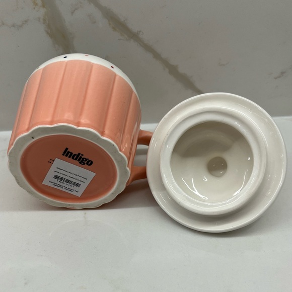 Indigo Pink Cupcake Mug with Lid Cherry on Top - Picture 4 of 4